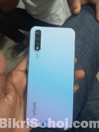 Vivo s1